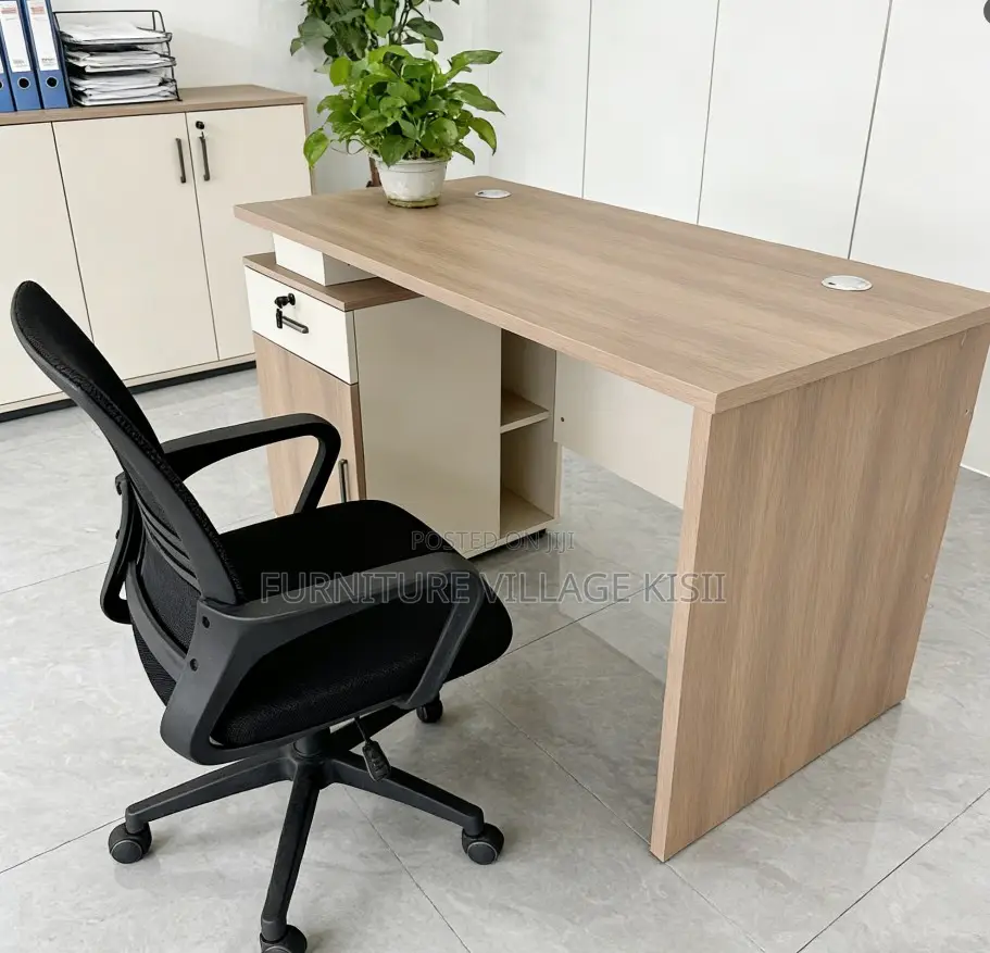 Office Desk: 1400mm Executive Office Table