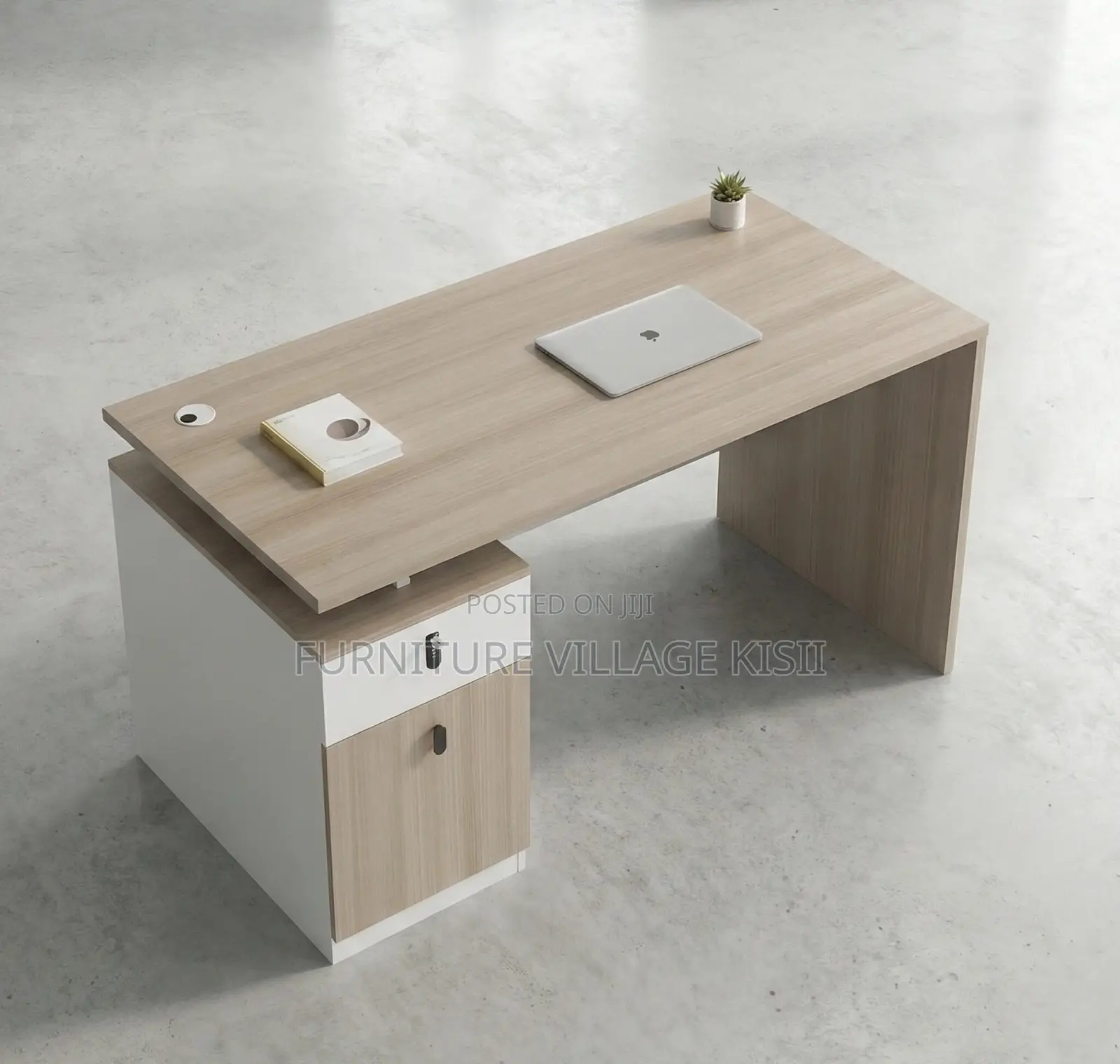 Office Desk: 1400mm Executive Office Table