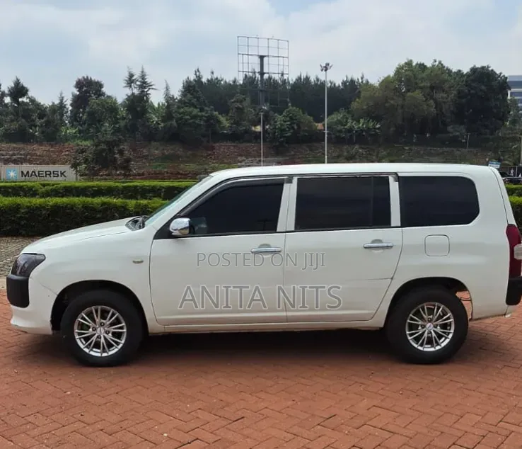 Toyota Probox 2016 White