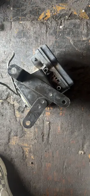 Abs Pump Prado J150 5q