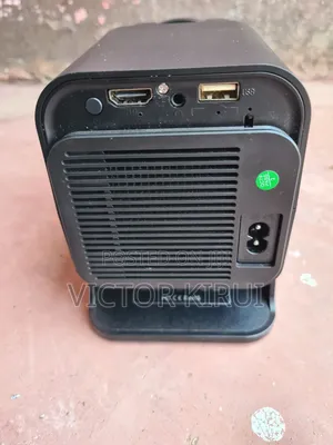 Hy320 Projector