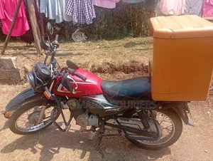 Honda CB 2019 Red