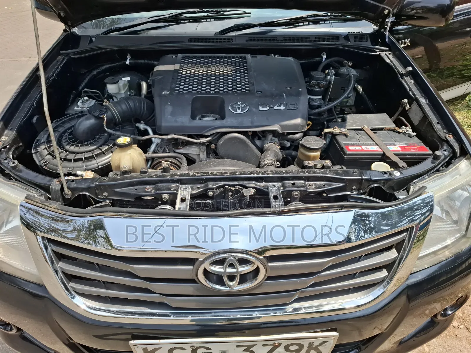 Toyota Hilux 2011 Black