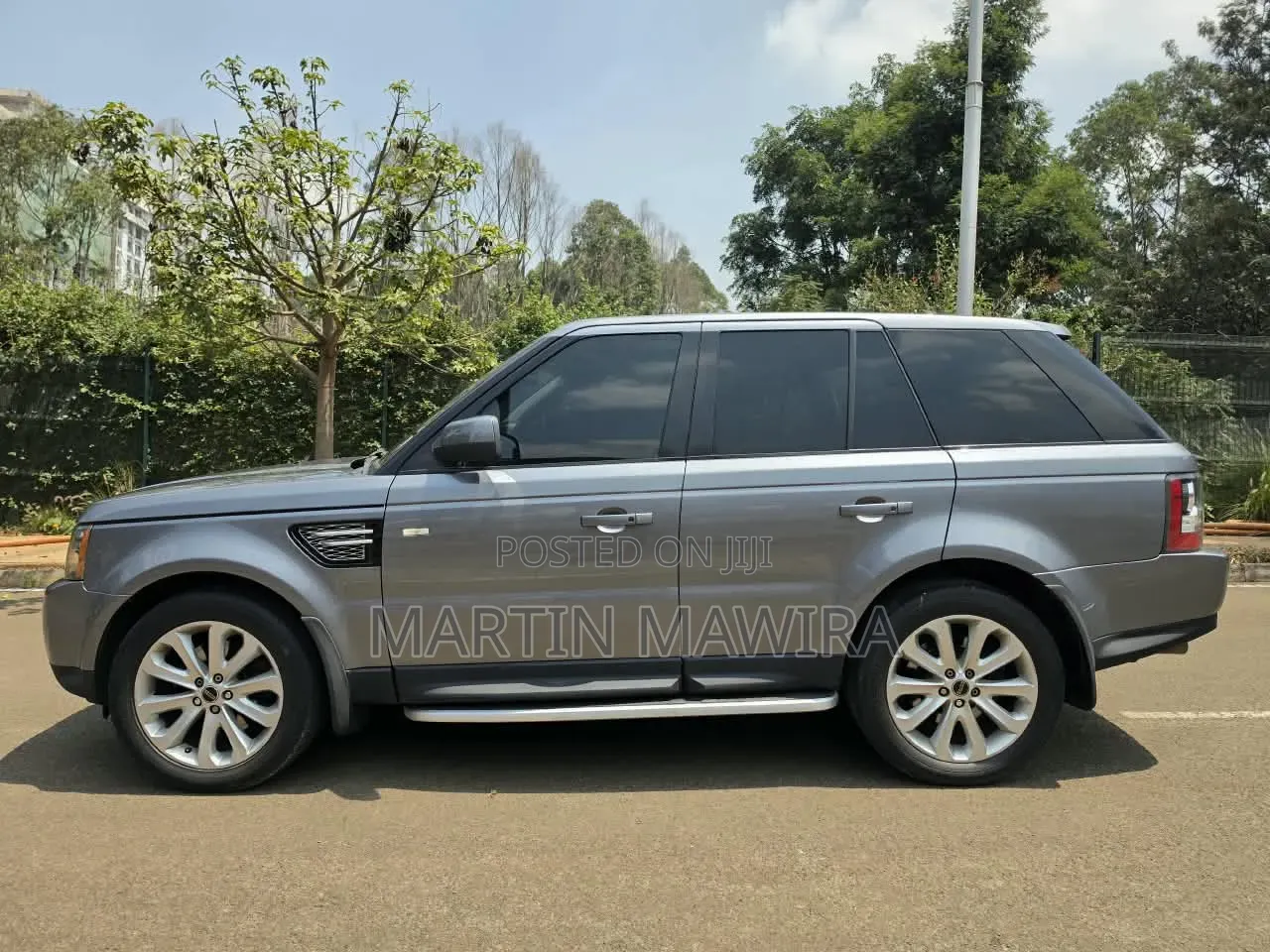Land Rover Range Rover Sport 2012 Gray