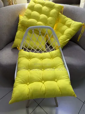 Yellow Comfort Chair Pads – Versatile Seat Cushions