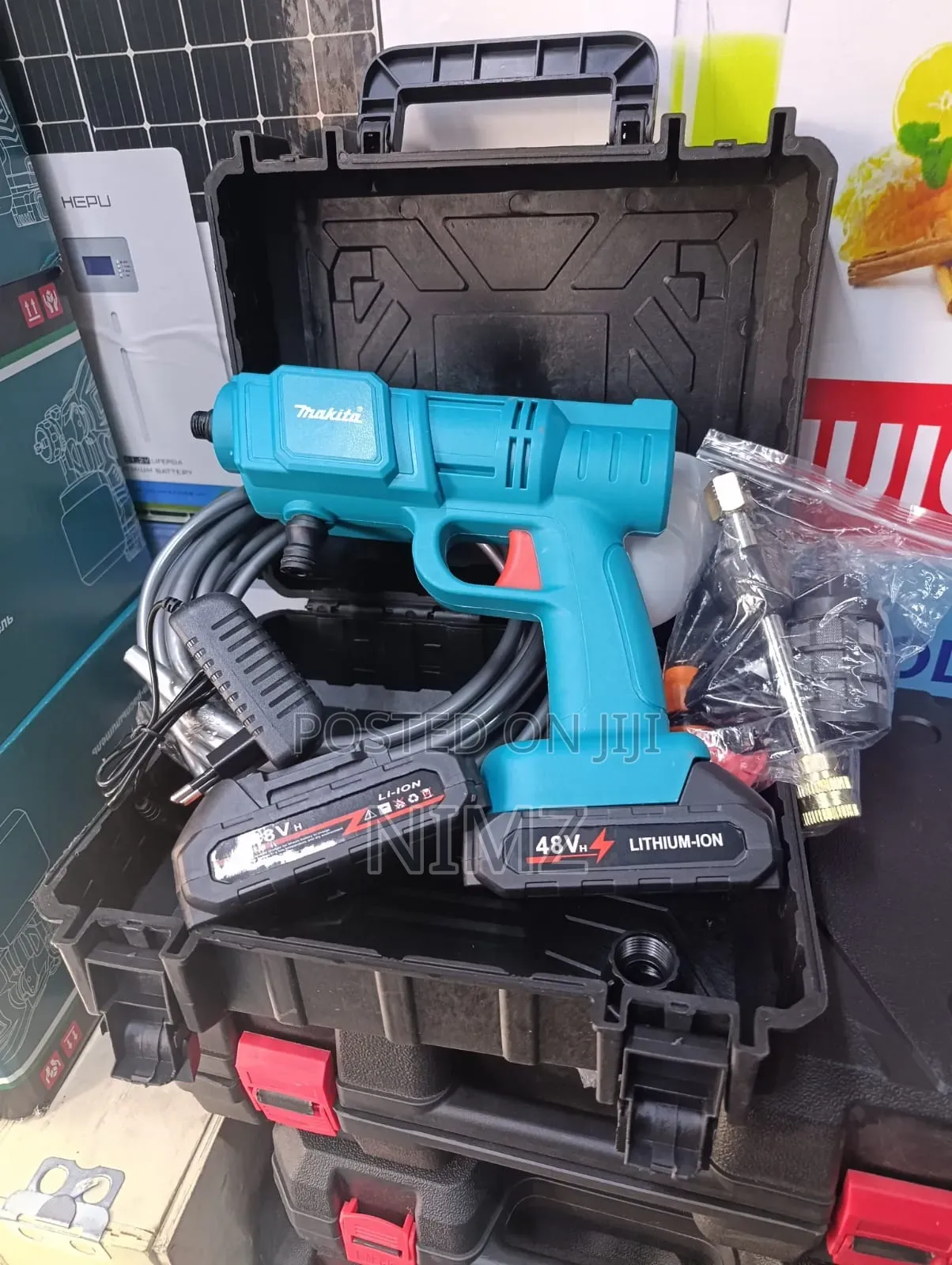 Makita Cordless Pressure Washer