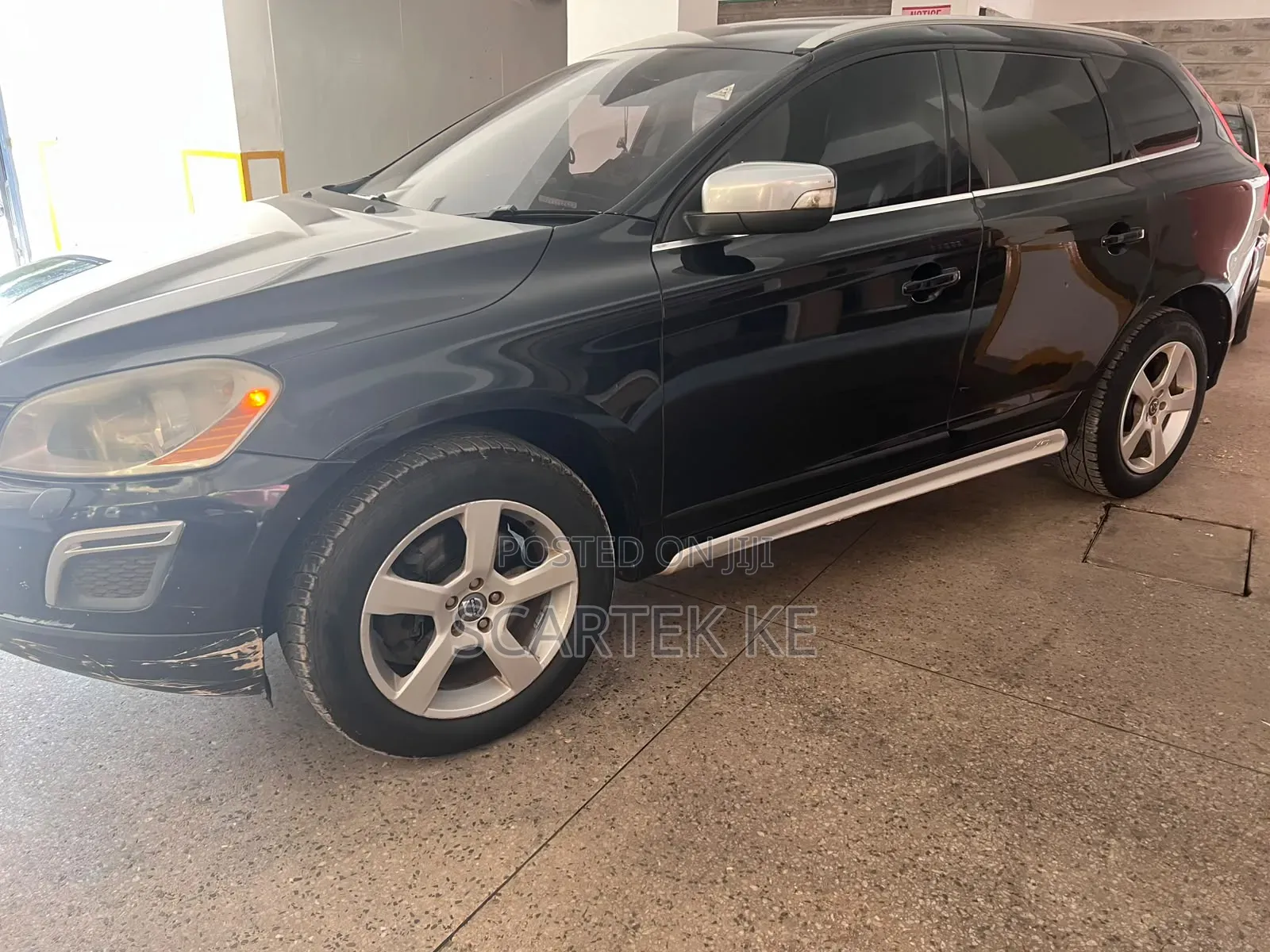 Volvo XC60 2012 Blue
