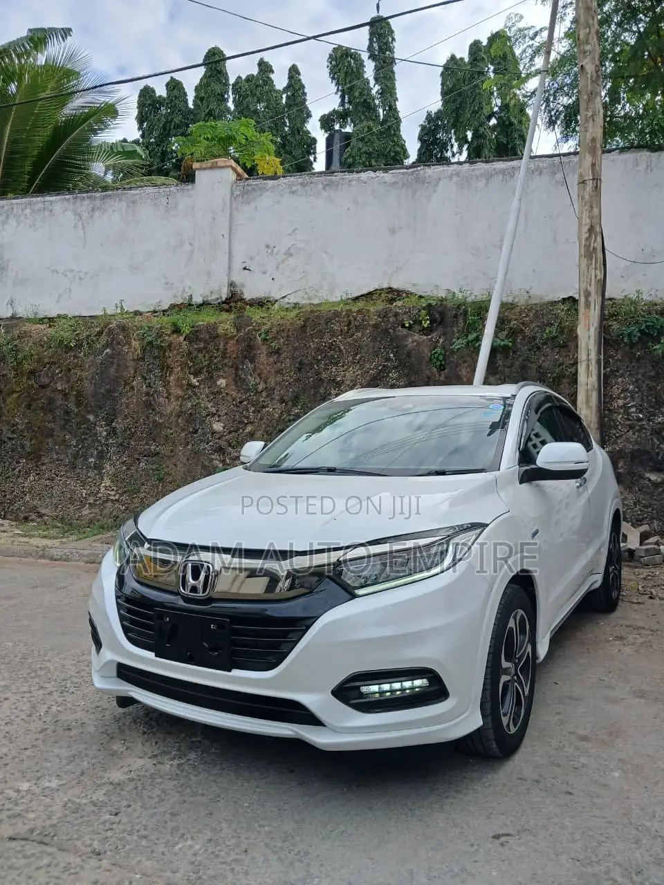 Honda Vezel 2019 White