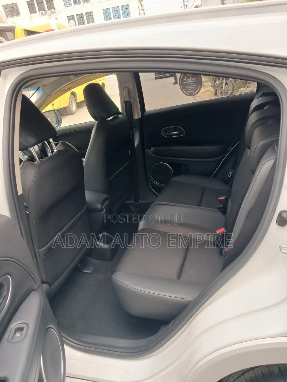 Honda Vezel 2019 White