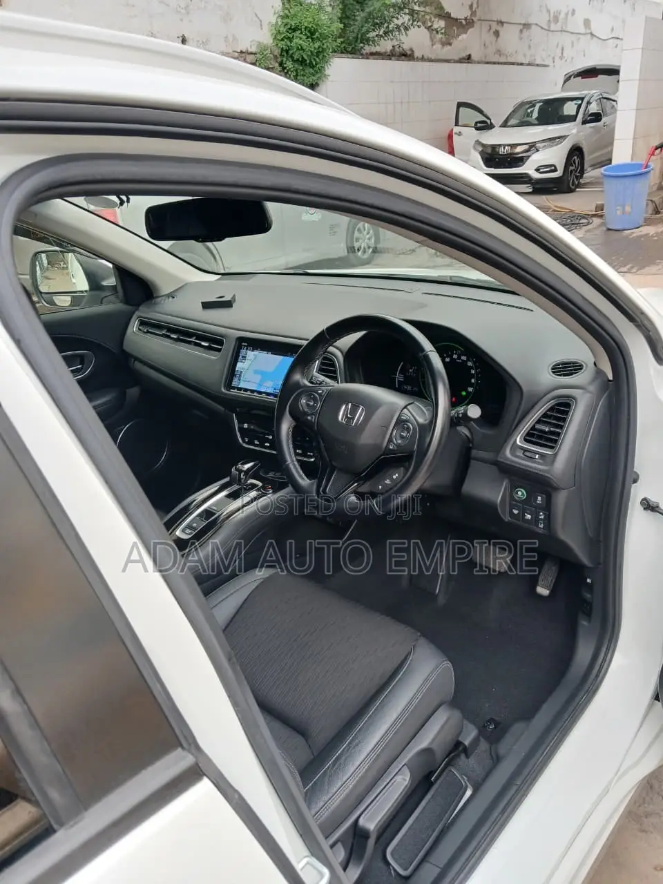 Honda Vezel 2019 White