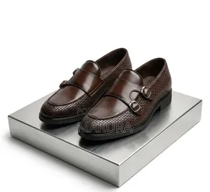 Laceless Official Leather