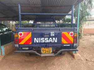 Toyota Hilux 1997 Blue