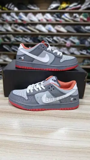 Nike SB Dunk Low X Jarritos Unisex Sneakers