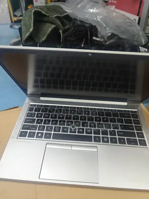 Laptop HP EliteBook 840 G8 16GB SSD 256GB