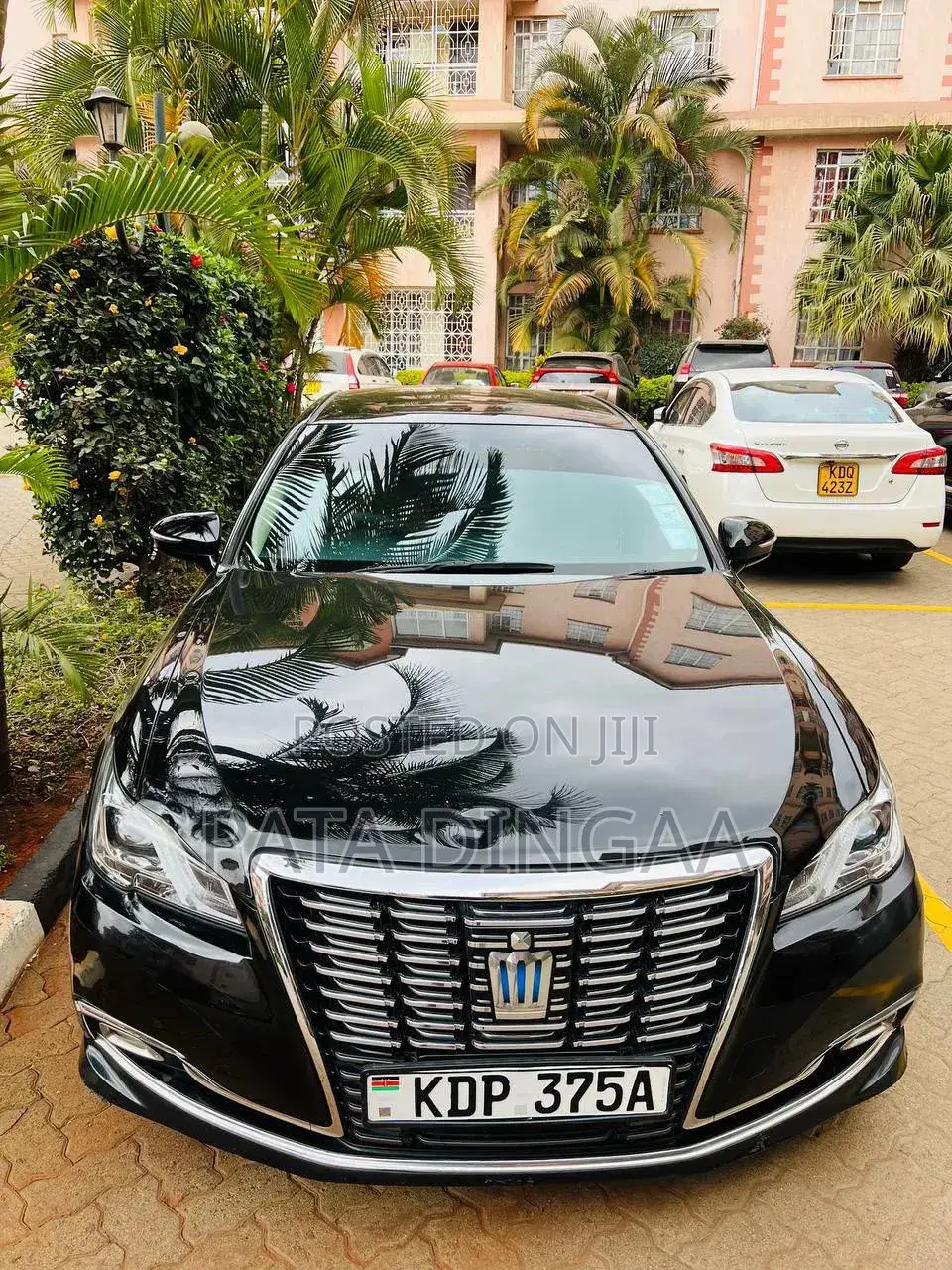 Toyota Crown 2016 Black