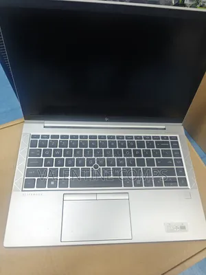 Laptop HP EliteBook 840 G8 16GB SSD 256GB