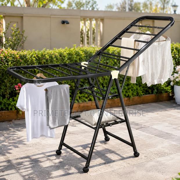 .*Movable Foldable/Portable LAUNDRY DRYING RACK With Wheels
