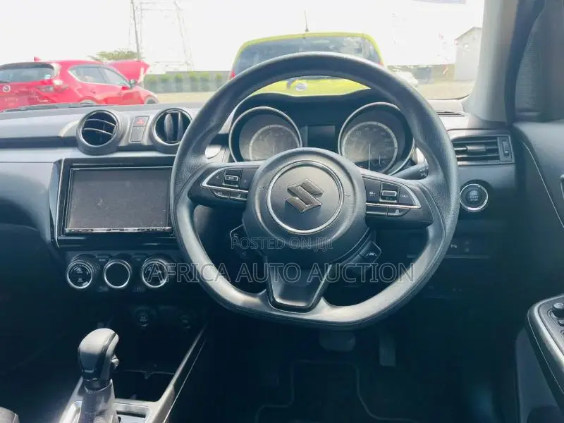 Suzuki Swift 2020 Orange