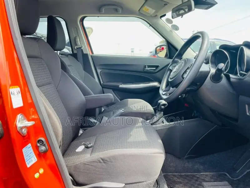 Suzuki Swift 2020 Orange