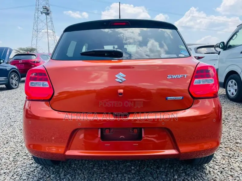 Suzuki Swift 2020 Orange