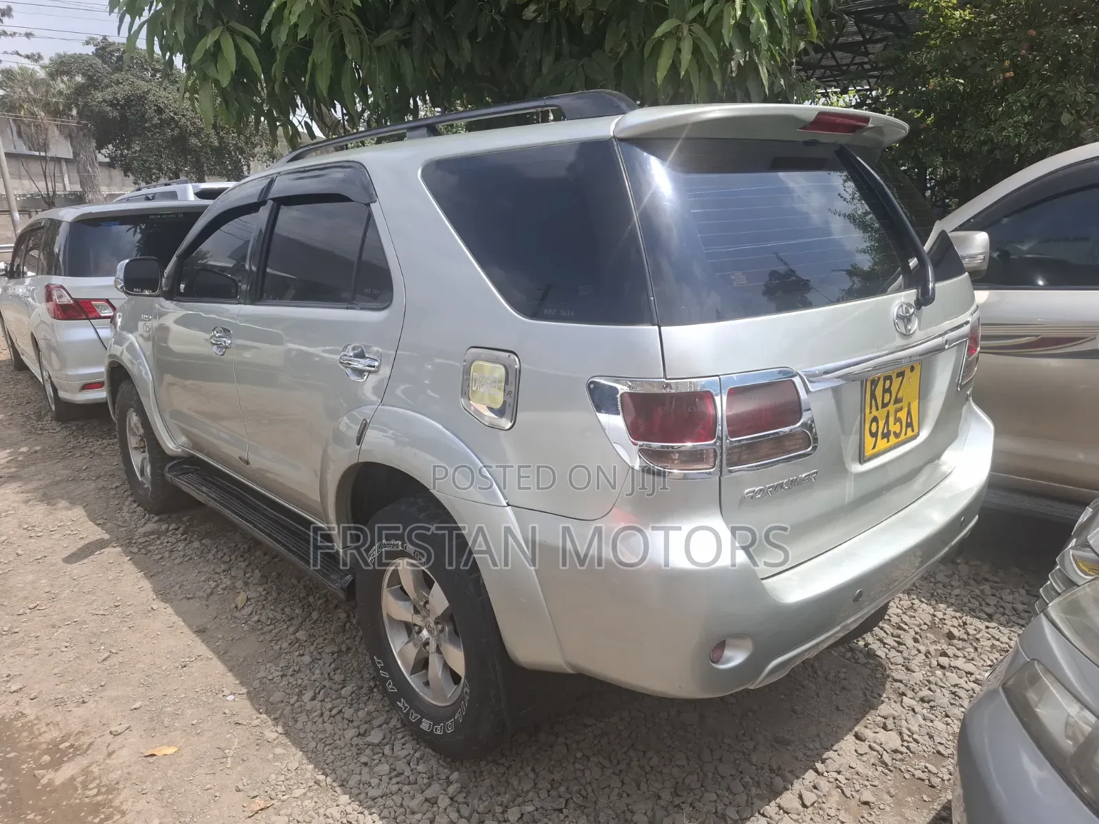 Toyota Fortuner 2007 Silver