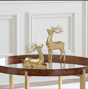 Pair of Decorative Deer Sculptures With Crystal Balls – 2Pc Set