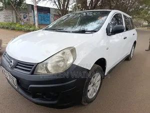 Nissan Advan 2010 White