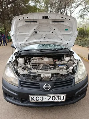 Nissan Advan 2010 White