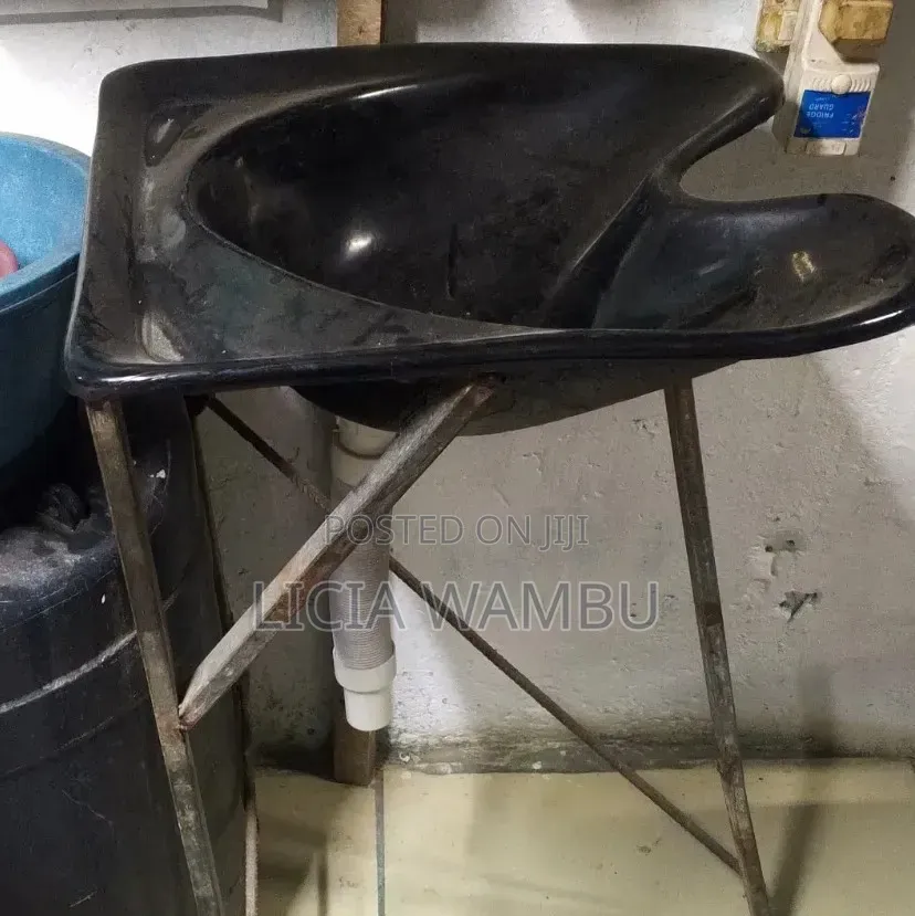Salon Sink, Basin With Stand for Hair Cleaning.