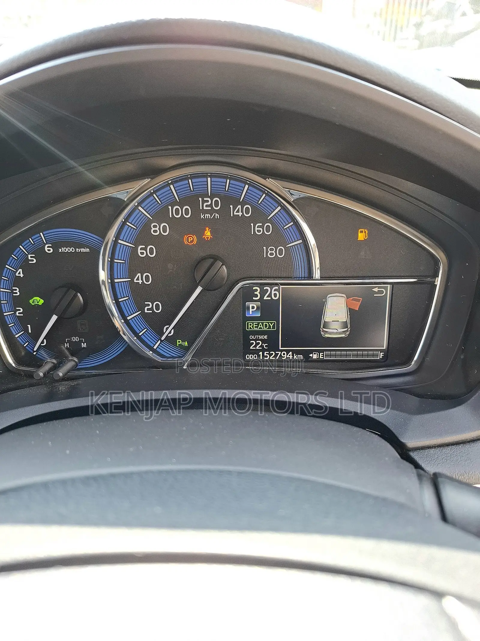 Toyota Corolla Fielder 2019 Silver