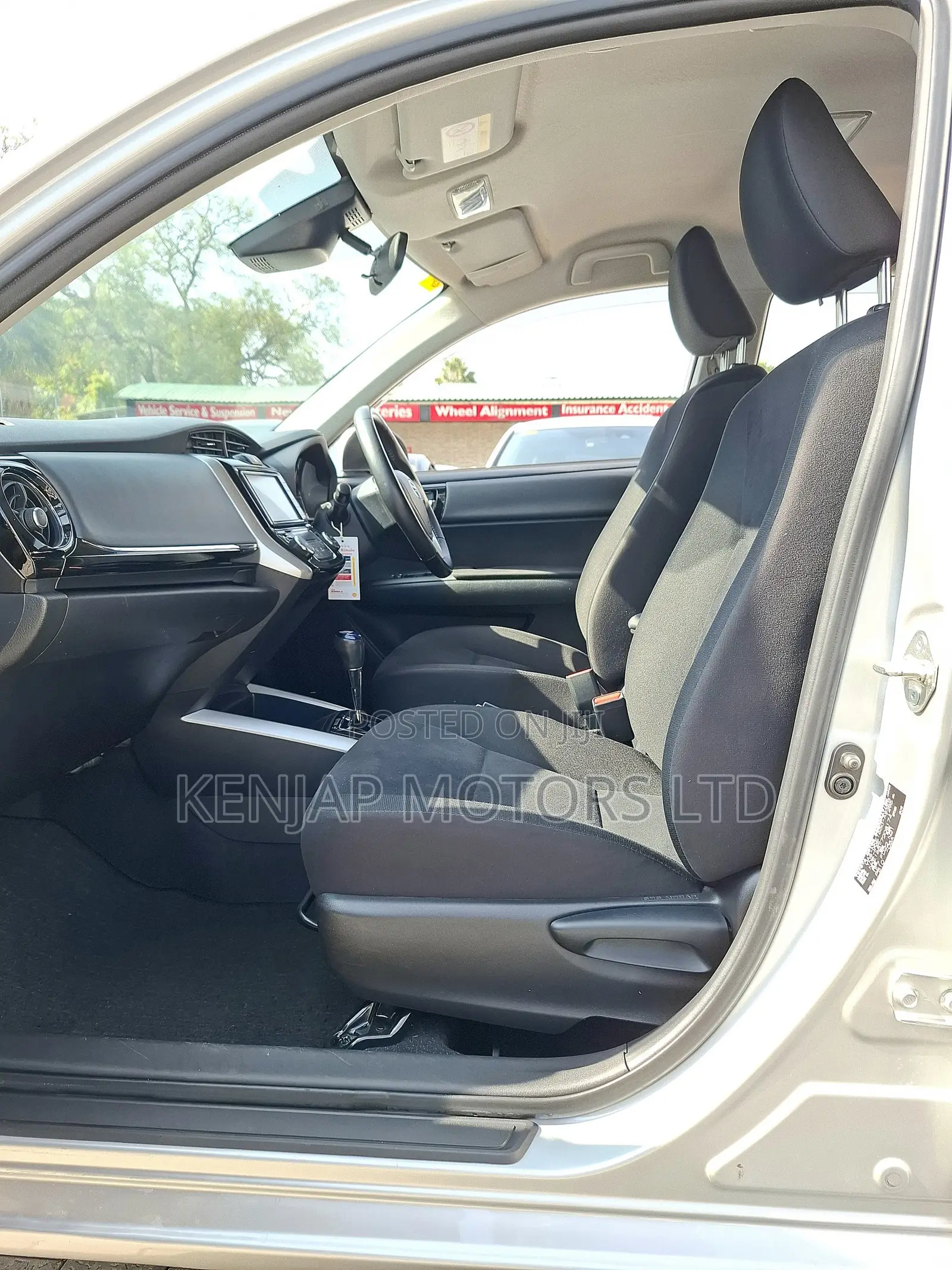Toyota Corolla Fielder 2019 Silver