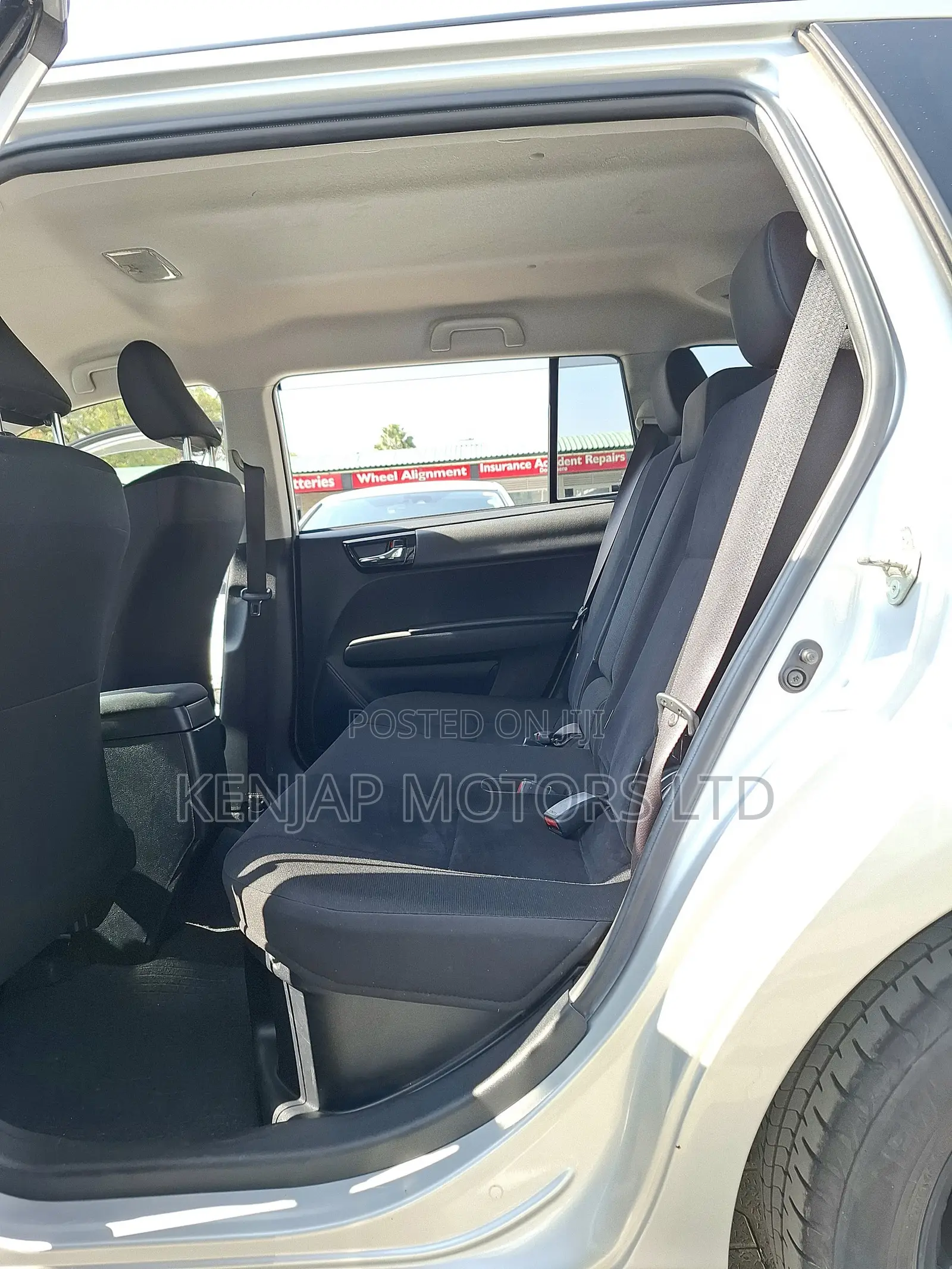 Toyota Corolla Fielder 2019 Silver