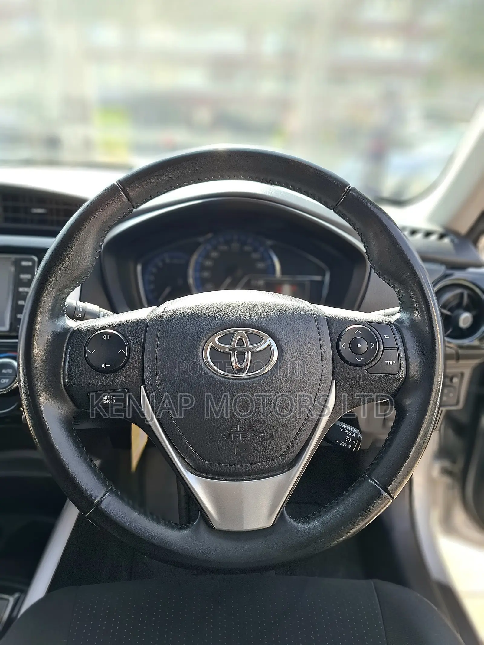 Toyota Corolla Fielder 2019 Silver