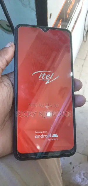 Itel A60 32 GB Black