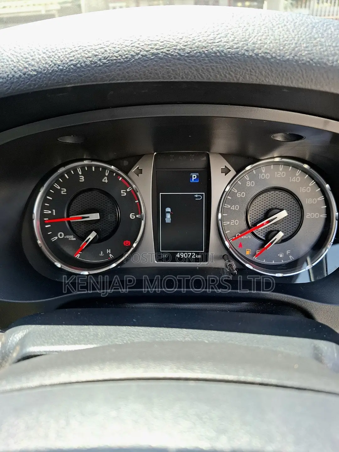 Toyota Hilux 2022 Black