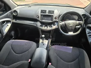 Toyota Vanguard 2012 Black