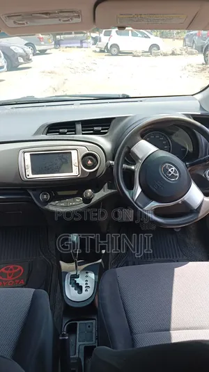 Toyota Vitz 2013 Black