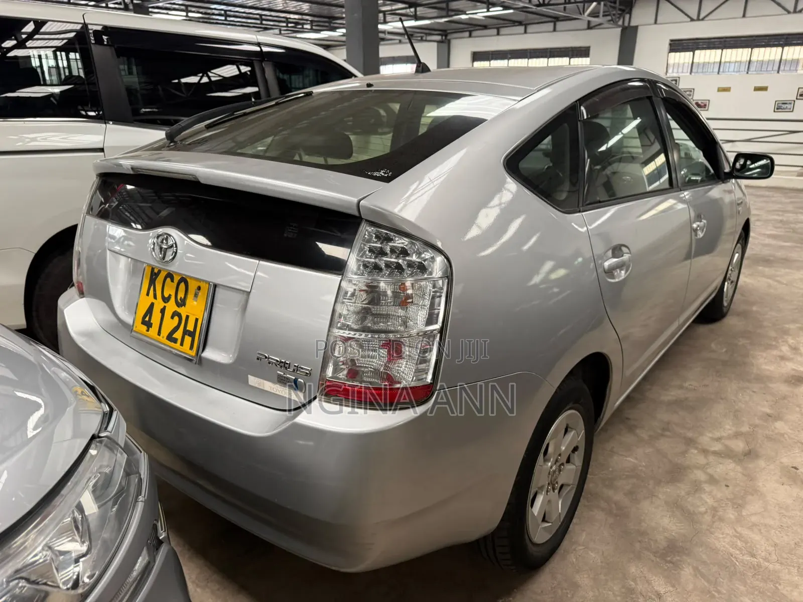Toyota Prius 2011 Silver