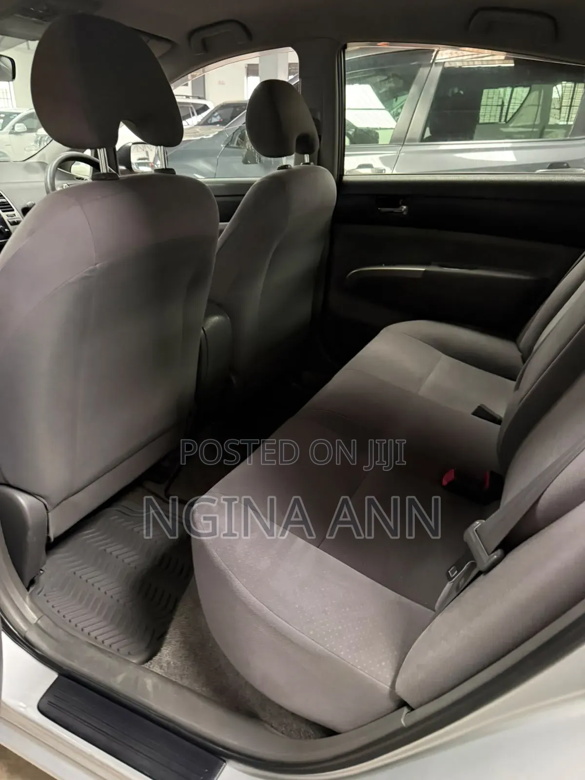 Toyota Prius 2011 Silver
