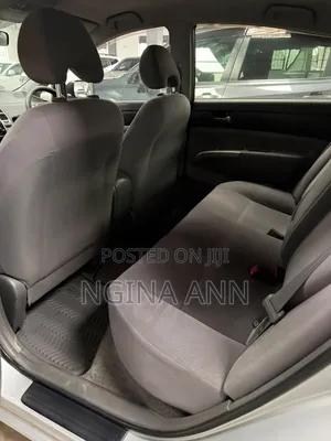 Toyota Prius 2011 Silver