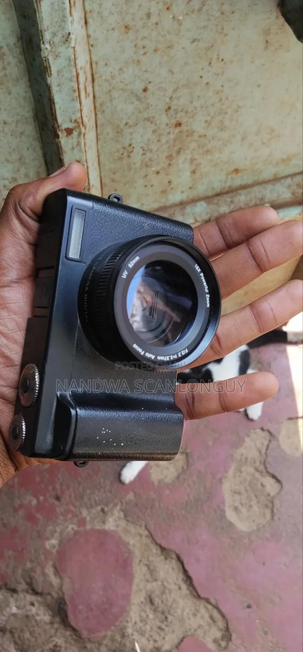  Digital Camera - thumbnail 5