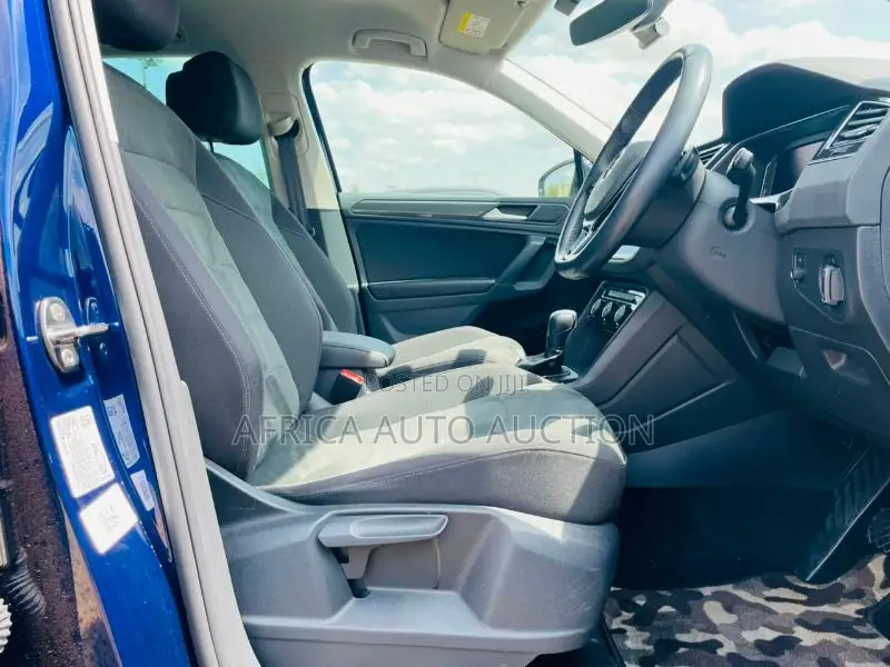 Volkswagen Tiguan 2020 Blue