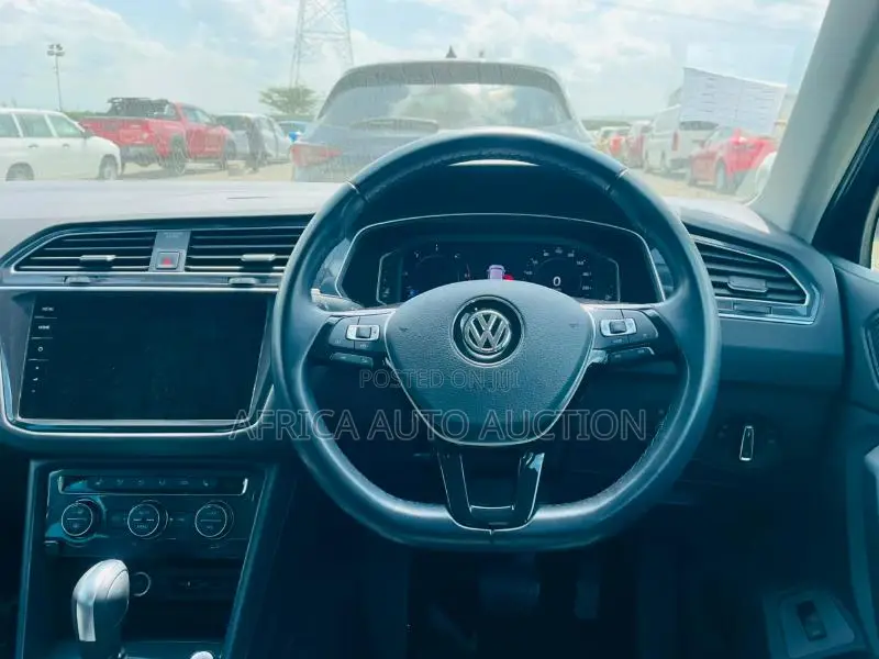Volkswagen Tiguan 2020 Blue