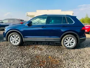 Volkswagen Tiguan 2020 Blue