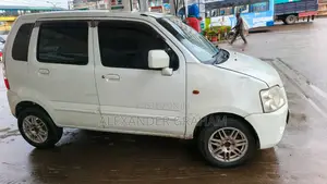 Suzuki Solio 2011 Pearl