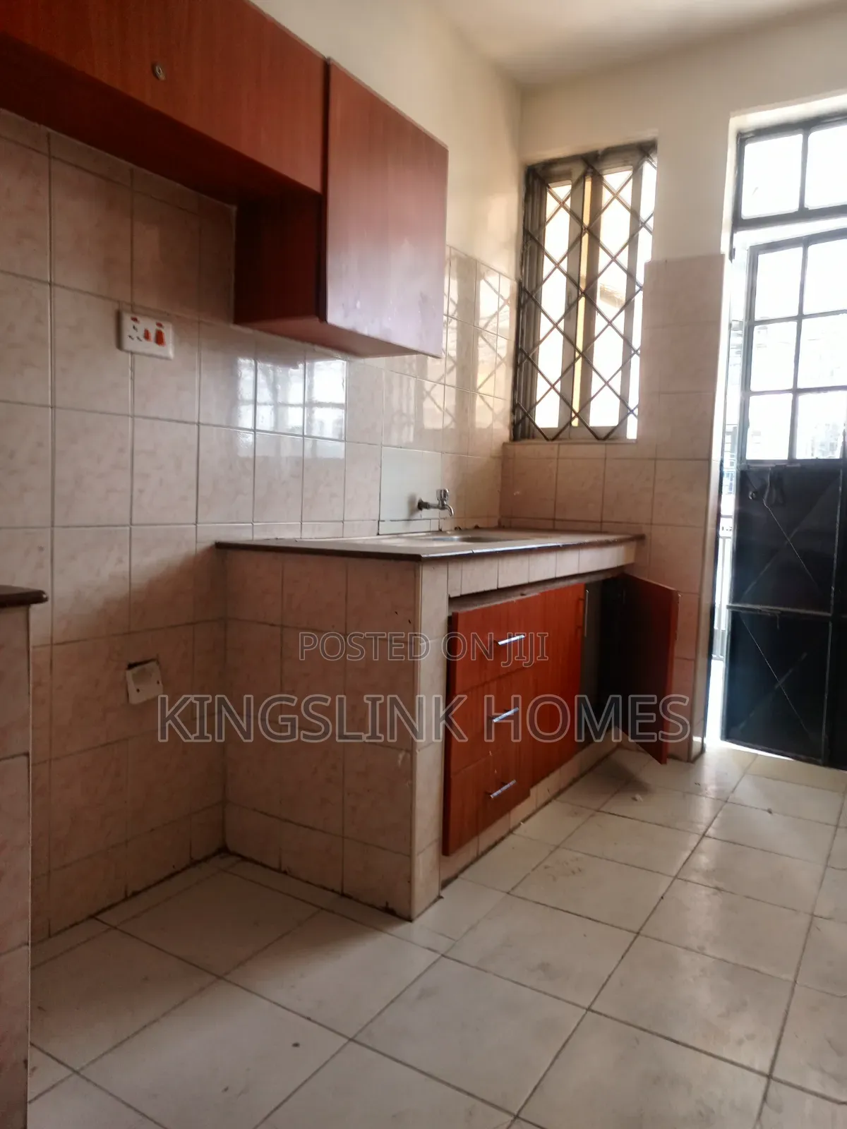 2bdrm Apartment in South B for rent
