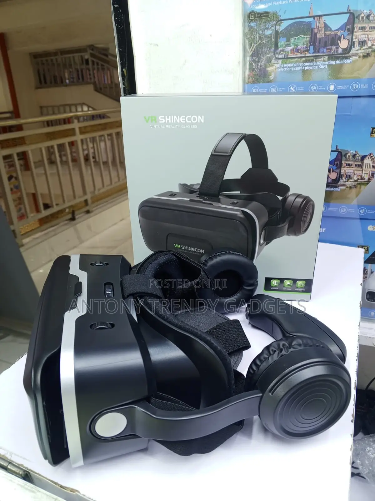 VR Shinecon G04EA 3D VR Headset With Bluetooth Remote