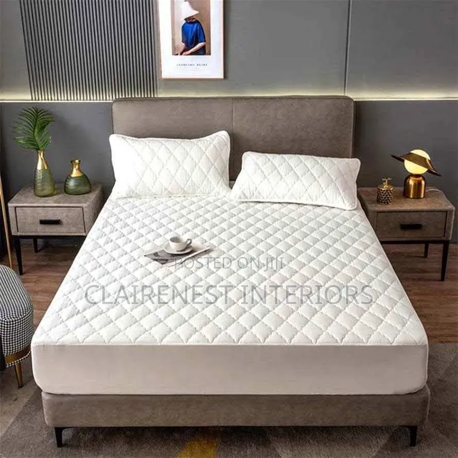 White and Grey 4 by 6 Waterproof Mattress Protectors