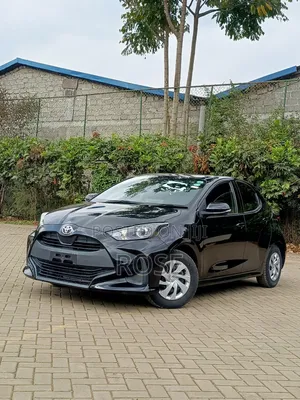 Toyota Yaris 2021 Black