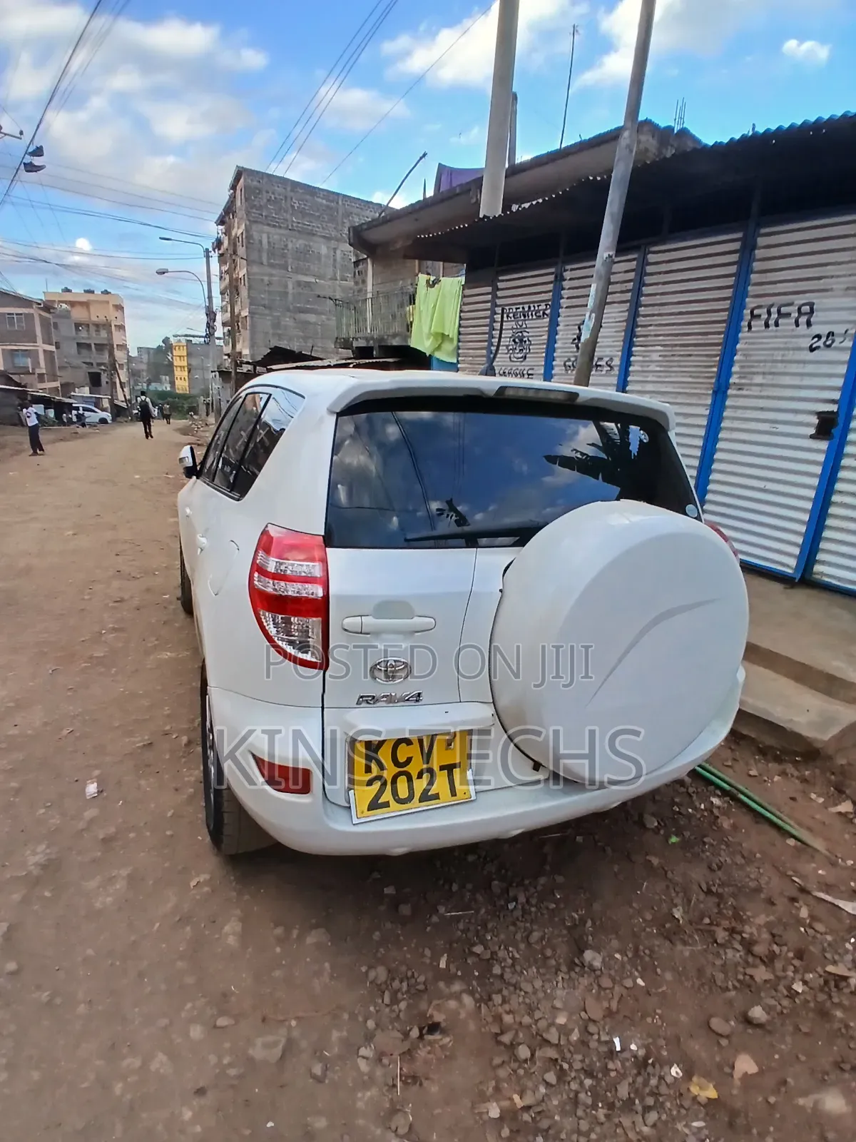 Toyota RAV4 2012 White